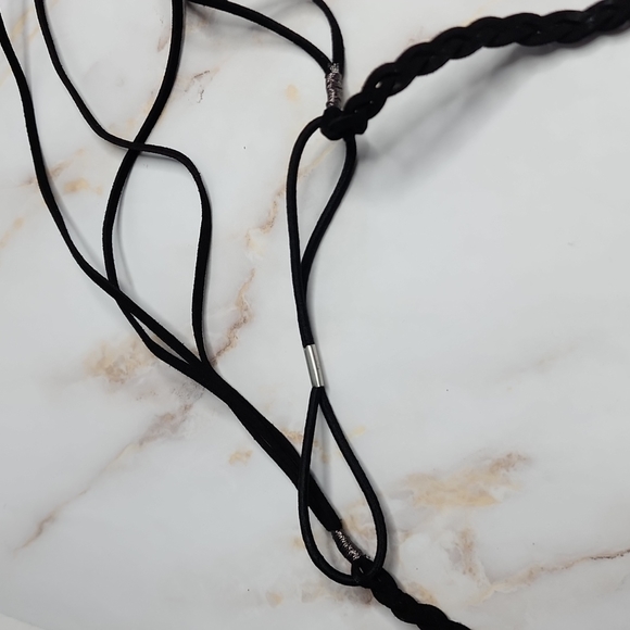 Headband braided with hanging feather new - Picture 6 of 7